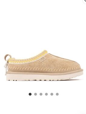 Womens UGG® Tasman Biarritz Slipper - Mustard Seed